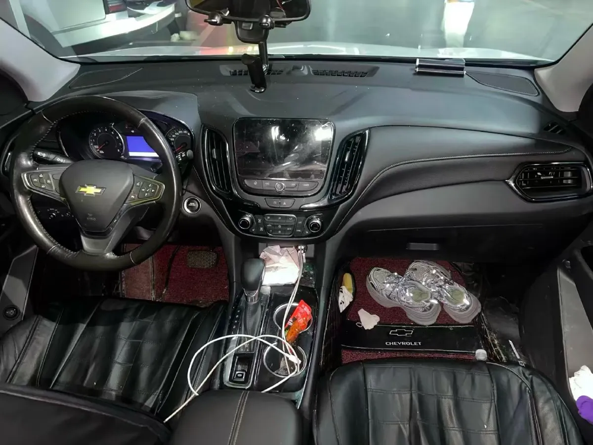 2021 Chevrolet Equinox 1.5T 169HP L4 6AT,autocango,china used car exporter,china ev exporter,chinese used car exporter,chinese used ev exporter