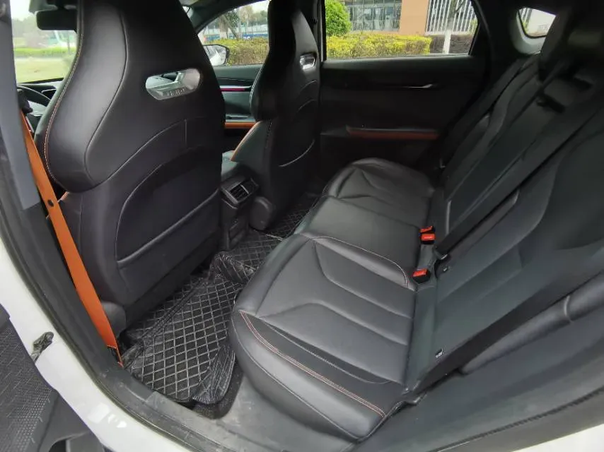 2023 ChangAn UNI-V 1.5T 188HP L4 7DCT,autocango,china used car exporter,china ev exporter,chinese used car exporter,chinese used ev exporter