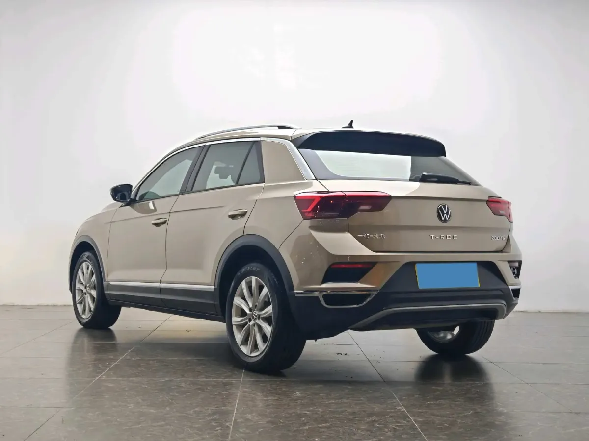 2021 Volkswagen T-Roc 1.4T 150HP L4 7DCT,autocango,china used car exporter,china ev exporter,chinese used car exporter,chinese used ev exporter