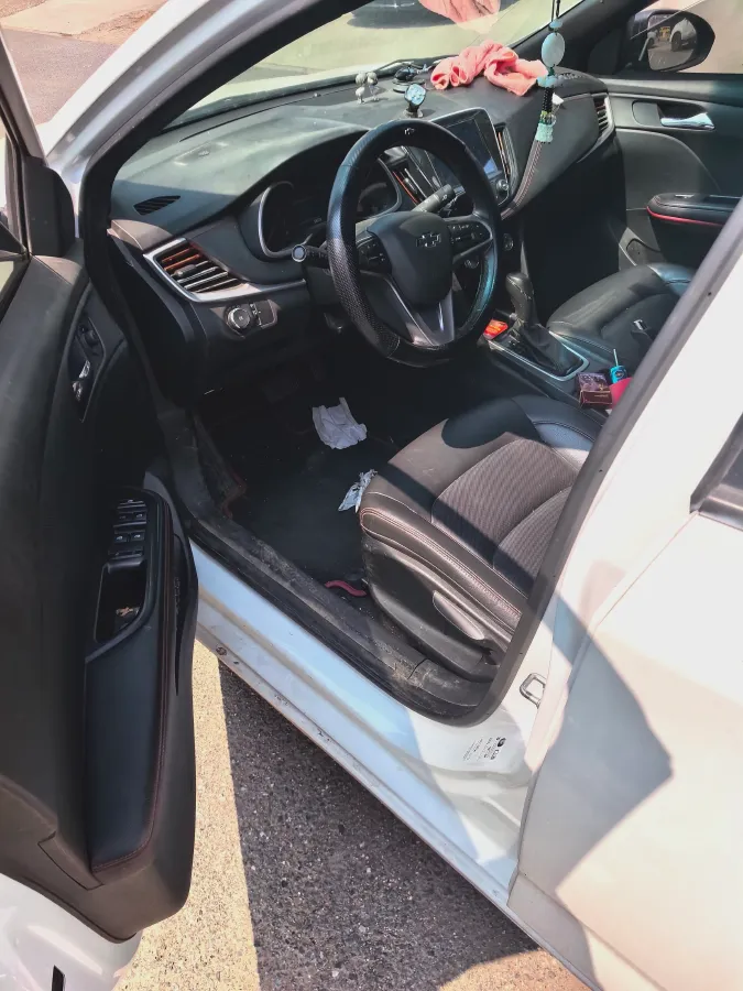 2020 Chevrolet Monza 1.3T 163HP L3 6AT,autocango,china used car exporter,china ev exporter,chinese used car exporter,chinese used ev exporter