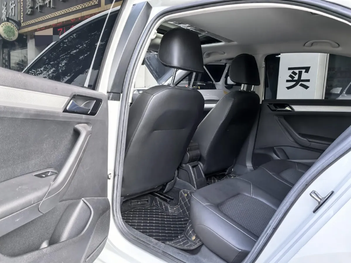 2019 Jetta VA3 1.5L 112HP L4 5MT,autocango,china used car exporter,china ev exporter,chinese used car exporter,chinese used ev exporter