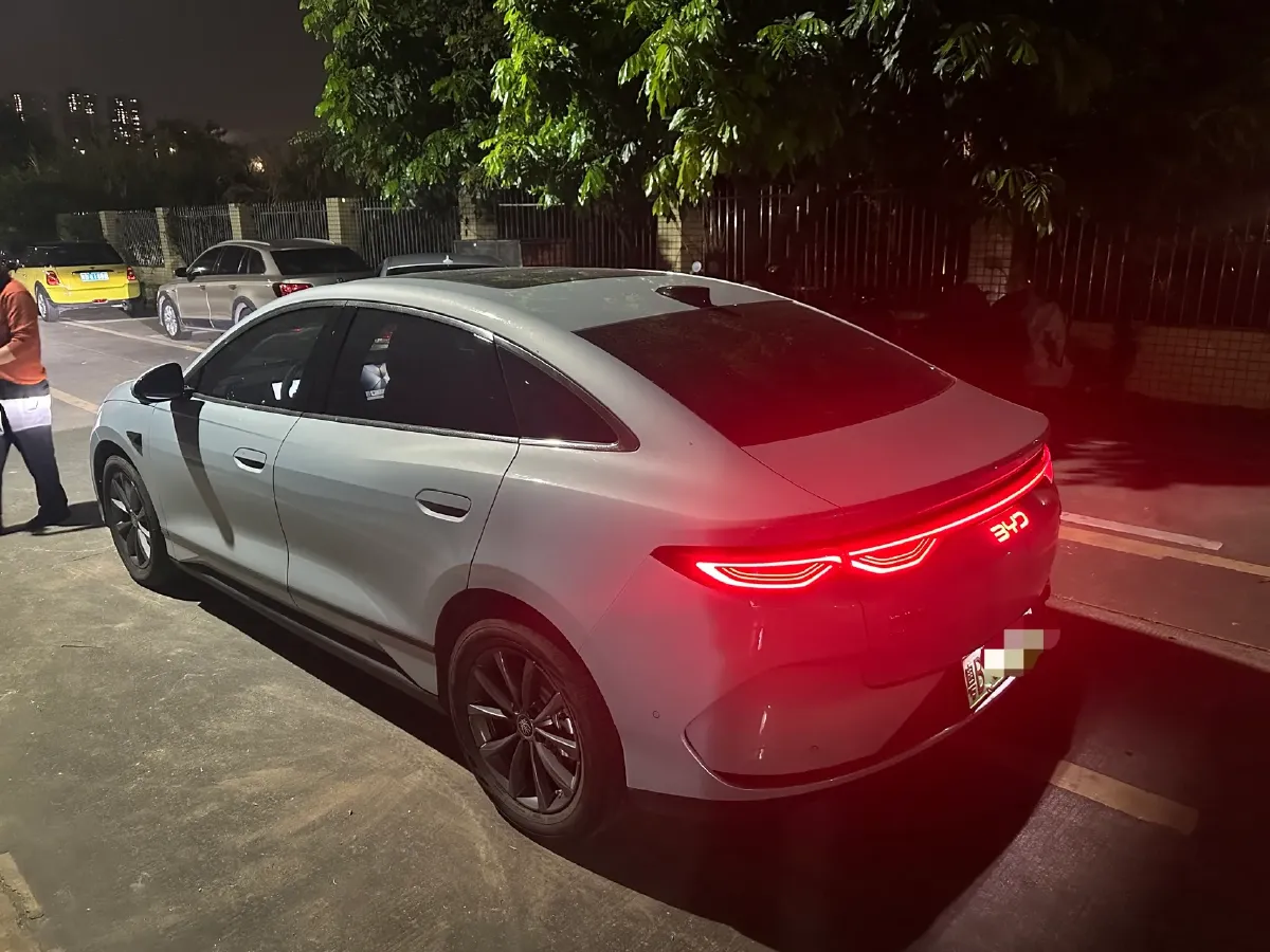 2025 BYD QinL BEV,autocango,china used car exporter,china ev exporter,chinese used car exporter,chinese used ev exporter