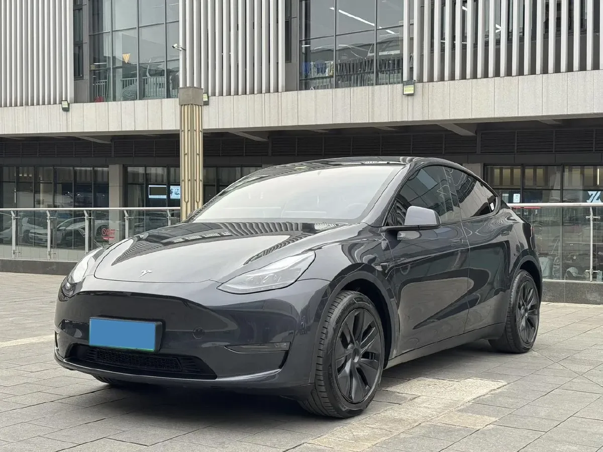 2024 Tesla Model Y BEV 78.4KWH,autocango,china used car exporter,china ev exporter,chinese used car exporter,chinese used ev exporter