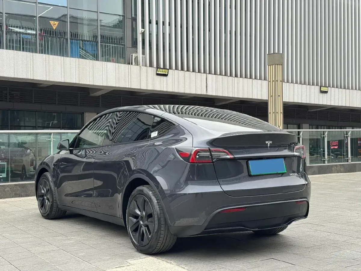 2024 Tesla Model Y BEV 78.4KWH,autocango,china used car exporter,china ev exporter,chinese used car exporter,chinese used ev exporter