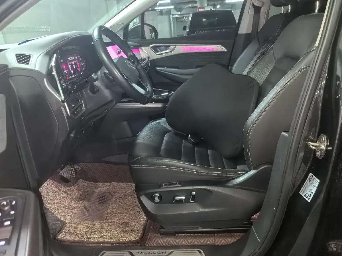 2021 Volkswagen Talagon 2.0T 220HP L4 7DCT,autocango,china used car exporter,china ev exporter,chinese used car exporter,chinese used ev exporter