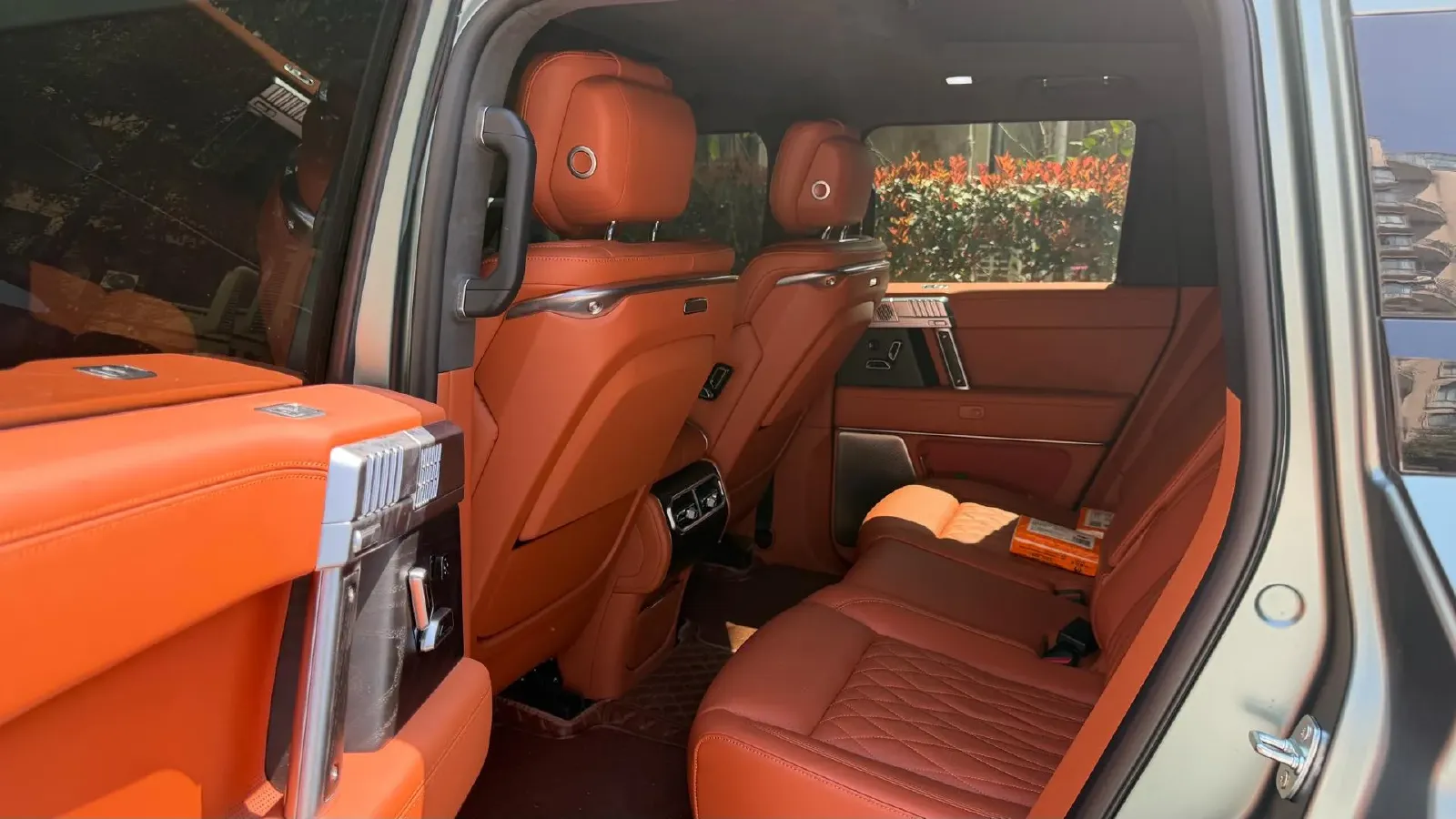 2025 Mercedes-Benz GLC Coupe AMG 2.0T 421HP L4 9AT,autocango,china used car exporter,china ev exporter,chinese used car exporter,chinese used ev exporter