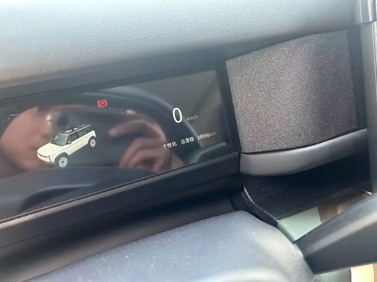 2024 iCAR iCAR 03 BEV 65.69KWH,autocango,china used car exporter,china ev exporter,chinese used car exporter,chinese used ev exporter