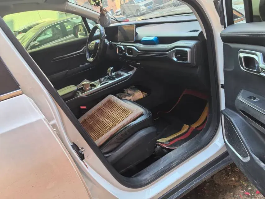 2020 Geely Okavango 1.8T 184HP L4 7DCT,autocango,china used car exporter,china ev exporter,chinese used car exporter,chinese used ev exporter