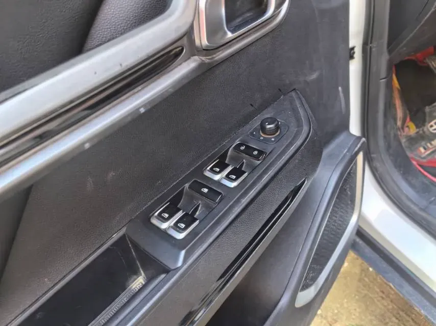 2020 Geely Okavango 1.8T 184HP L4 7DCT,autocango,china used car exporter,china ev exporter,chinese used car exporter,chinese used ev exporter