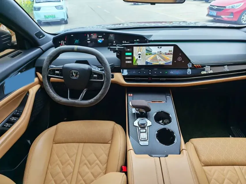 2021 ChangAn UNI-K 2.0T 233HP L4 8AT,autocango,china used car exporter,china ev exporter,chinese used car exporter,chinese used ev exporter