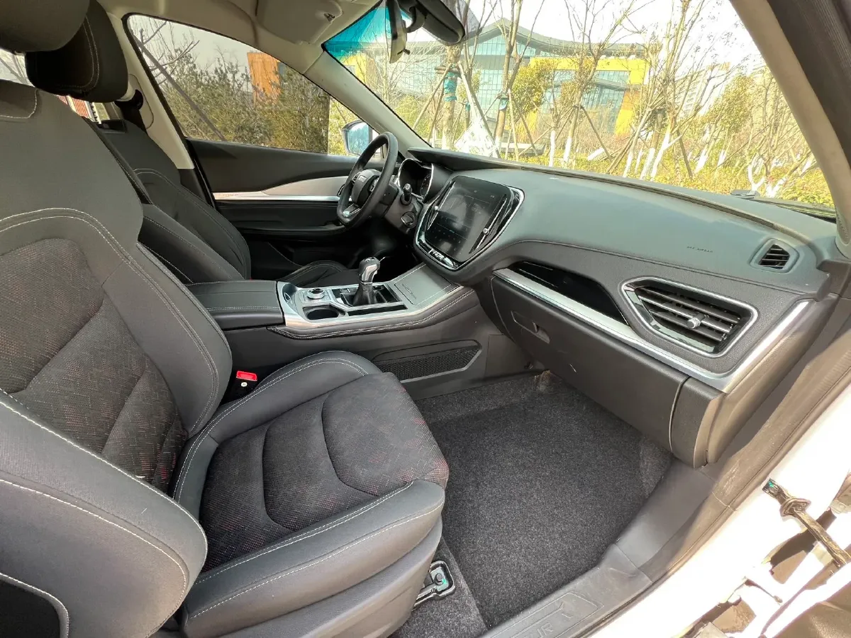 2020 Jetour X70 1.5T 156HP L4 6MT,autocango,china used car exporter,china ev exporter,chinese used car exporter,chinese used ev exporter