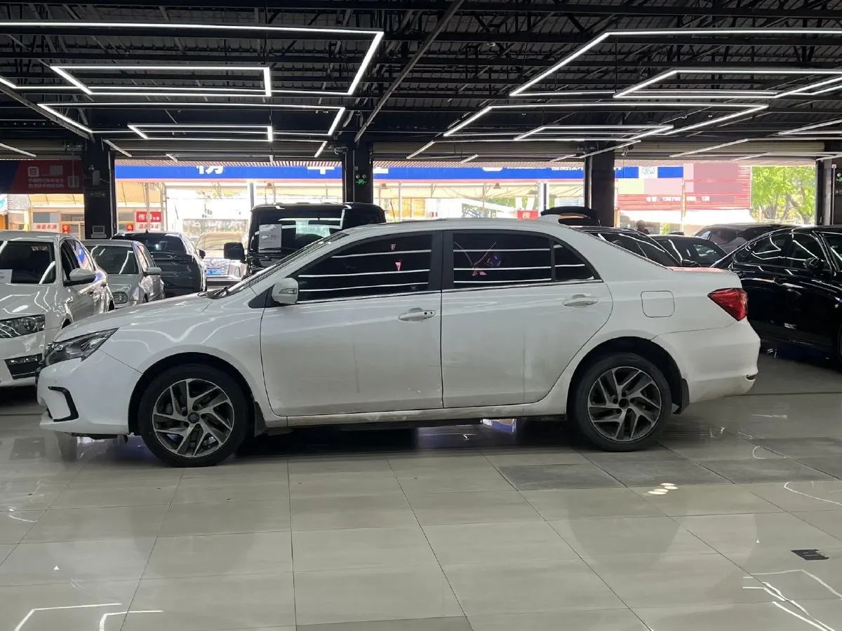 2017 BYD Qin 1.5T 154HP L4 6DCT PHEV,autocango,china used car exporter,china ev exporter,chinese used car exporter,chinese used ev exporter
