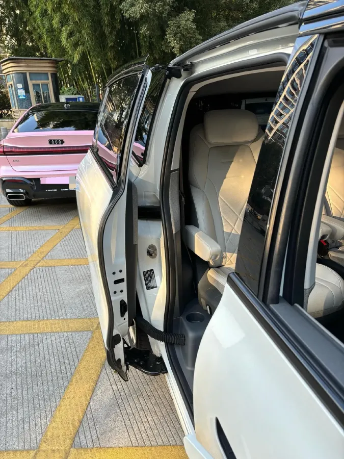 2023 Great Wall Poer 2.0T 163HP L4 8AT,autocango,china used car exporter,china ev exporter,chinese used car exporter,chinese used ev exporter