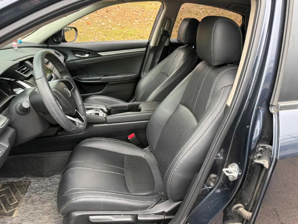 2019 Honda Civic 1.5T 177HP L4 CVT,autocango,china used car exporter,china ev exporter,chinese used car exporter,chinese used ev exporter