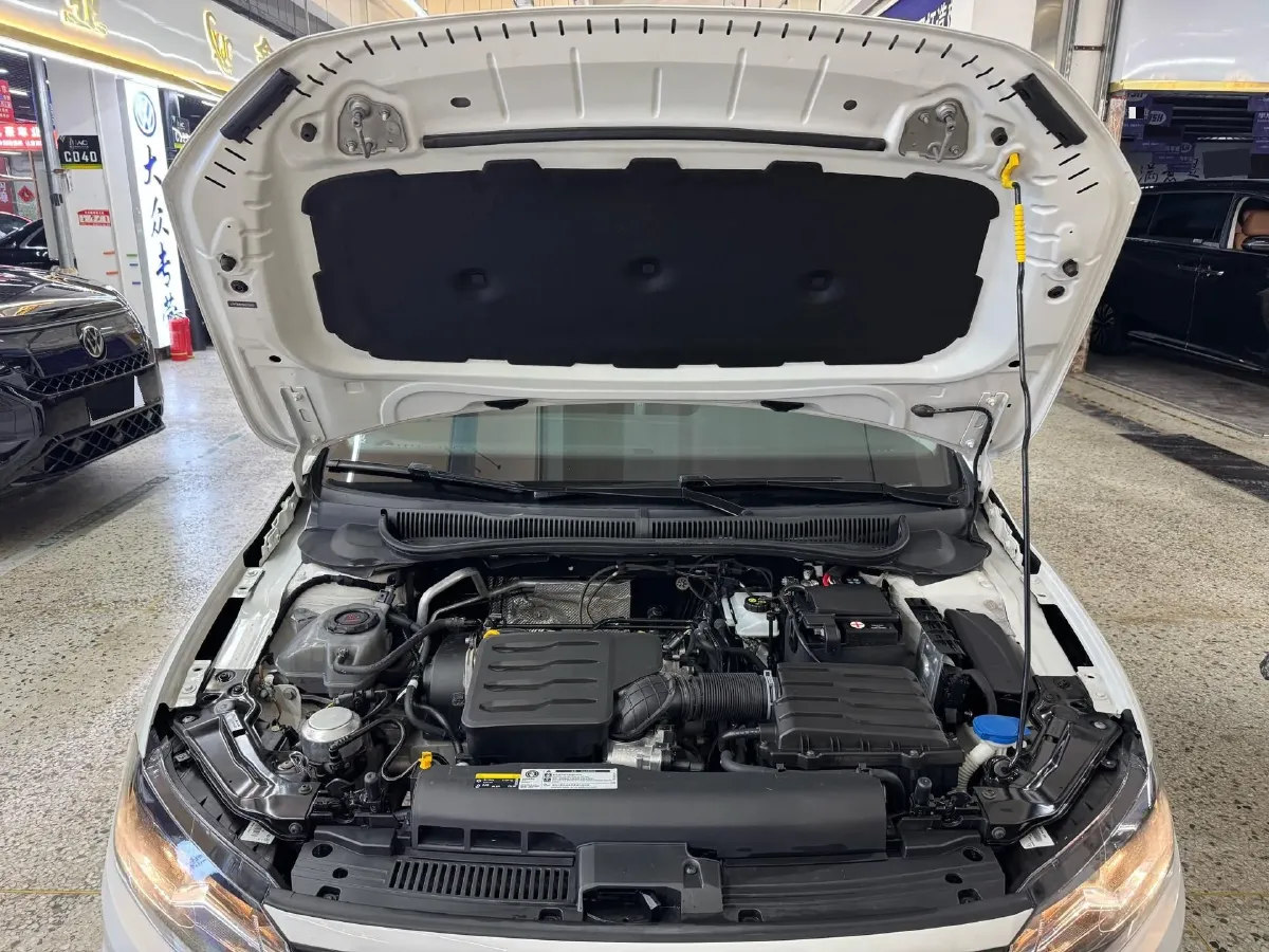 2021 Haval H6 1.5T 169HP L4 7DCT,autocango,china used car exporter,china ev exporter,chinese used car exporter,chinese used ev exporter
