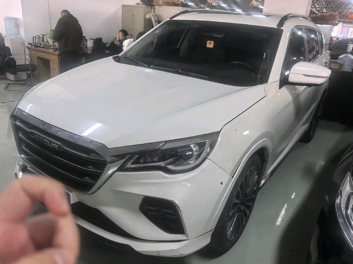 2020 Jetour X70 1.5T 156HP L4 6DCT,autocango,china used car exporter,china ev exporter,chinese used car exporter,chinese used ev exporter