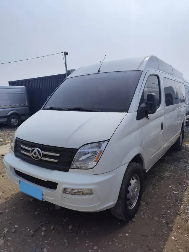 2023 MAXUS XinTu V80 2.0T 127HP L4 6MT,autocango,china used car exporter,china ev exporter,chinese used car exporter,chinese used ev exporter