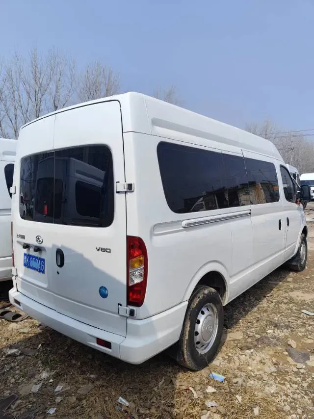 2023 MAXUS XinTu V80 2.0T 127HP L4 6MT,autocango,china used car exporter,china ev exporter,chinese used car exporter,chinese used ev exporter