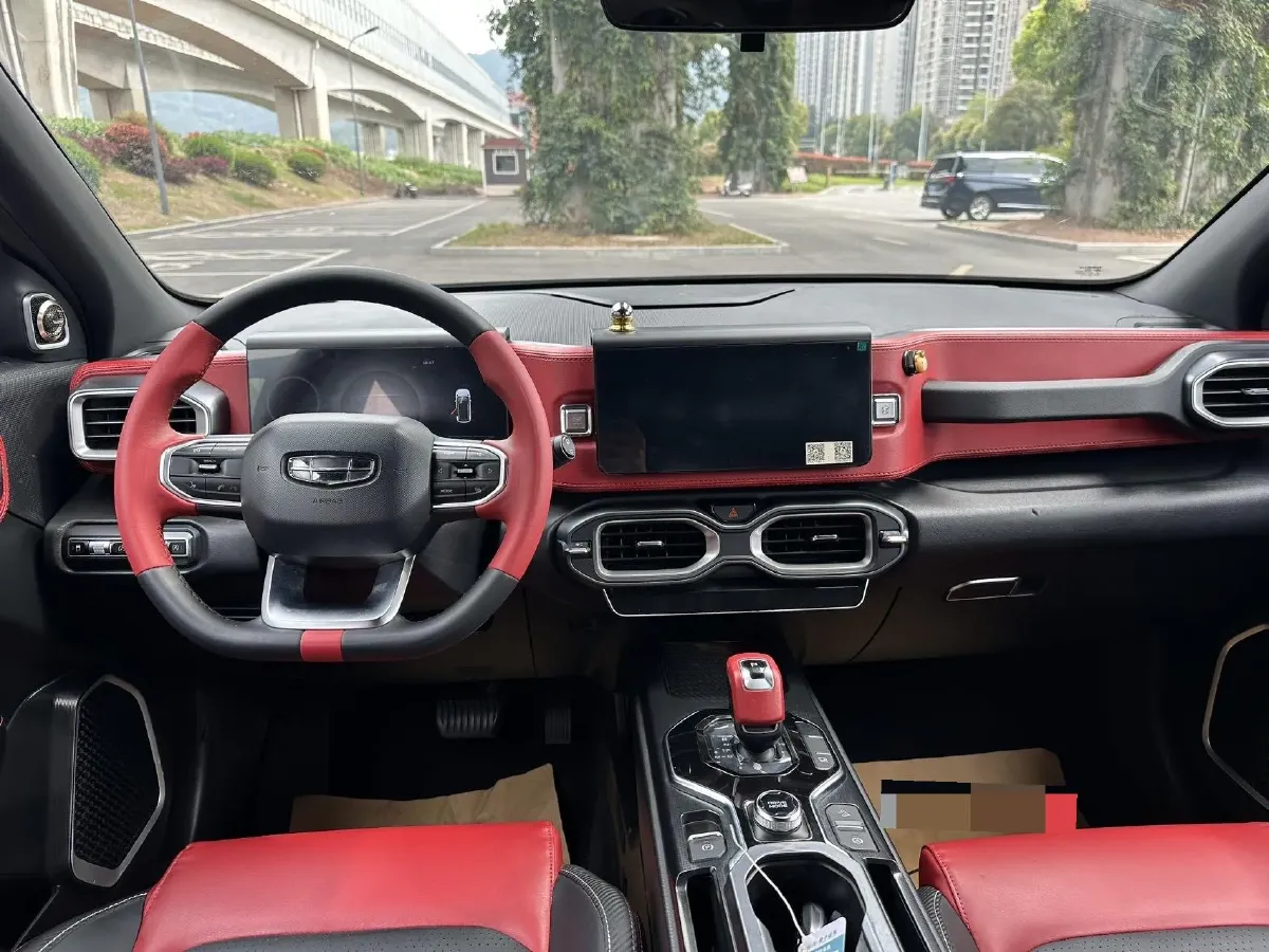 2020 Geely ICON 1.5T 177HP L3 7DCT,autocango,china used car exporter,china ev exporter,chinese used car exporter,chinese used ev exporter