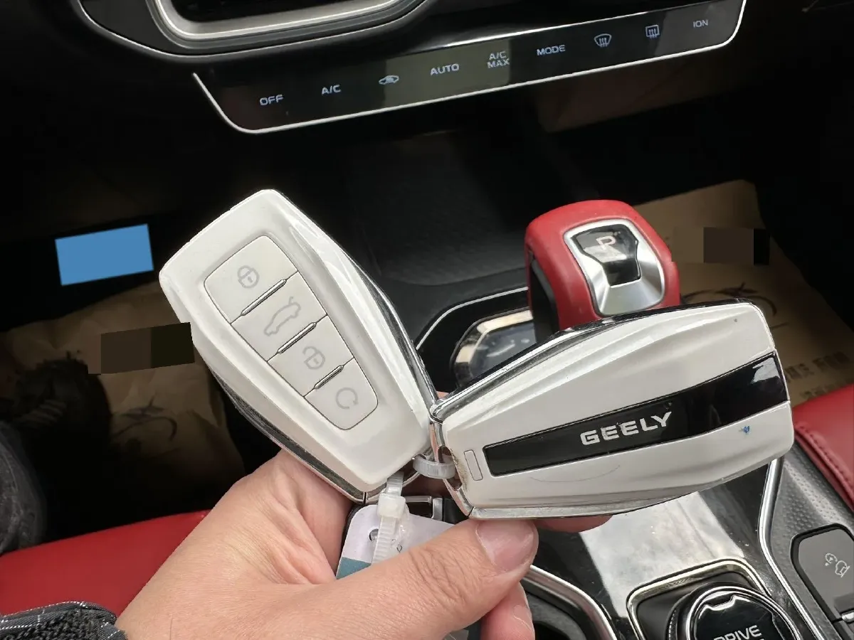 2020 Geely ICON 1.5T 177HP L3 7DCT,autocango,china used car exporter,china ev exporter,chinese used car exporter,chinese used ev exporter