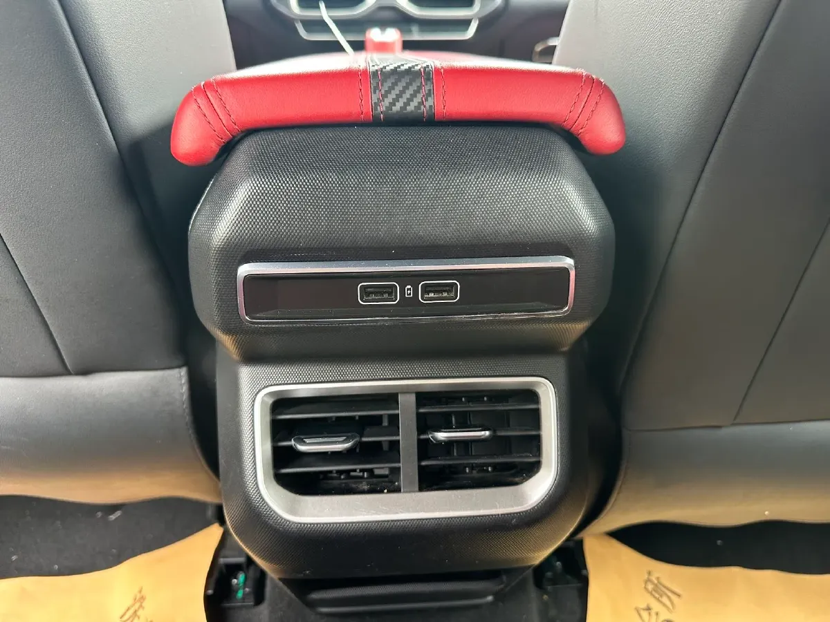 2020 Geely ICON 1.5T 177HP L3 7DCT,autocango,china used car exporter,china ev exporter,chinese used car exporter,chinese used ev exporter