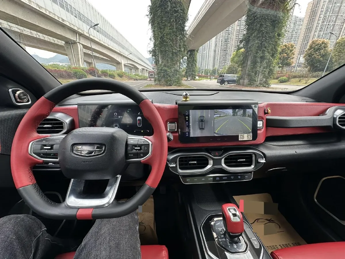 2020 Geely ICON 1.5T 177HP L3 7DCT,autocango,china used car exporter,china ev exporter,chinese used car exporter,chinese used ev exporter