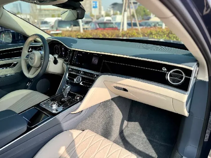 2022 Bentley Flying Spur 2.9T 416HP V6 8DCT PHEV 18KWH,autocango,china used car exporter,china ev exporter,chinese used car exporter,chinese used ev exporter