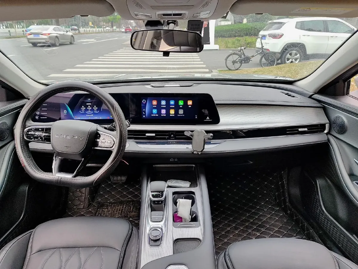 2024 Chery Arrizo 8 1.6T 197HP L4 7DCT,autocango,china used car exporter,china ev exporter,chinese used car exporter,chinese used ev exporter