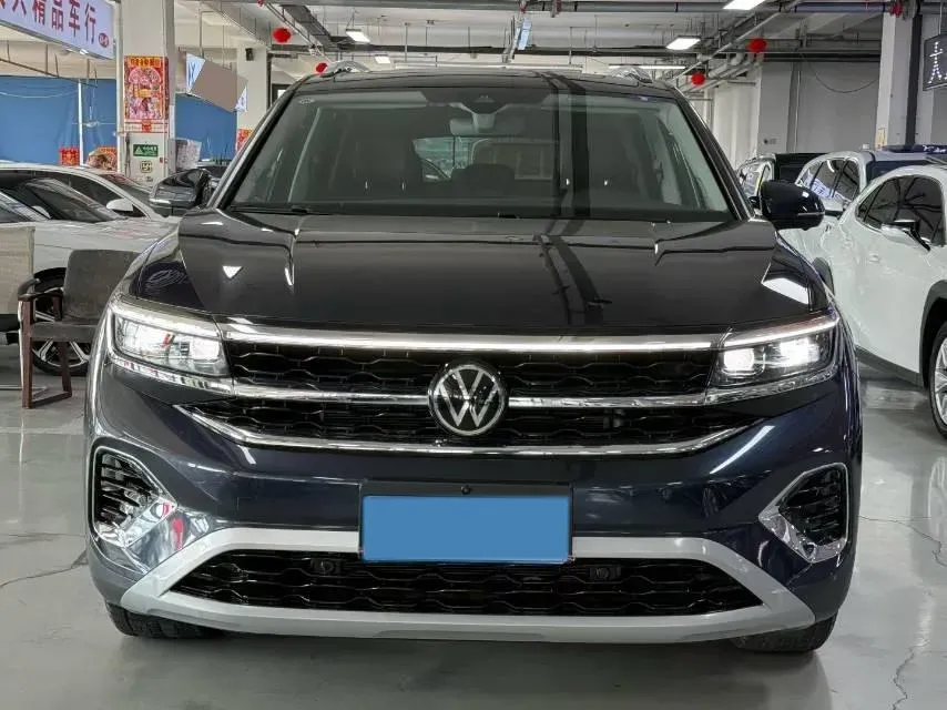 2021 Volkswagen Talagon 2.0T 220HP L4 7DCT,autocango,china used car exporter,china ev exporter,chinese used car exporter,chinese used ev exporter