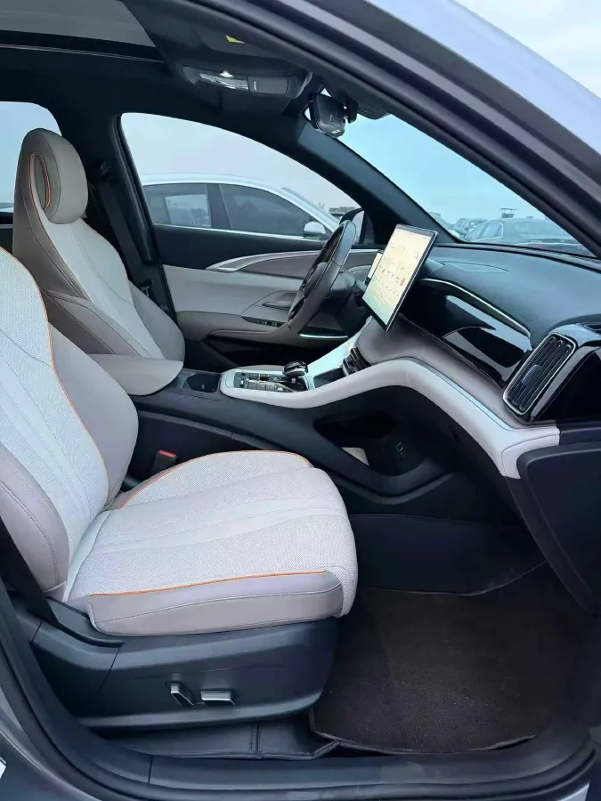 2024 BYD Song Pro 1.5L 110HP L4 E-CVT PHEV 18.3KWH,autocango,china used car exporter,china ev exporter,chinese used car exporter,chinese used ev exporter