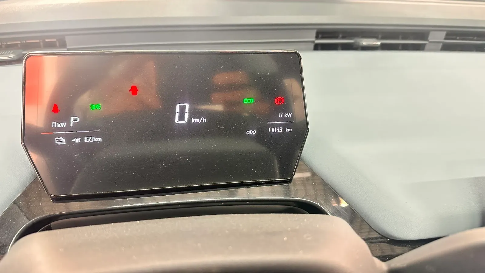 2024 Ruichi Auto EC71 BEV 41.85KWH,autocango,china used car exporter,china ev exporter,chinese used car exporter,chinese used ev exporter