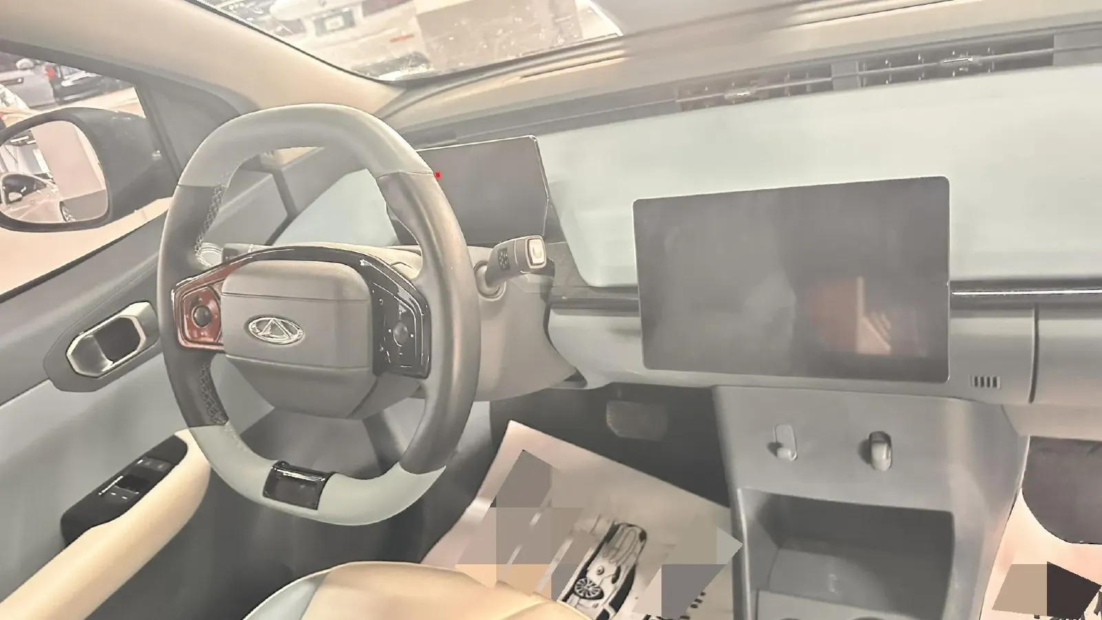 2024 Ruichi Auto EC71 BEV 41.85KWH,autocango,china used car exporter,china ev exporter,chinese used car exporter,chinese used ev exporter