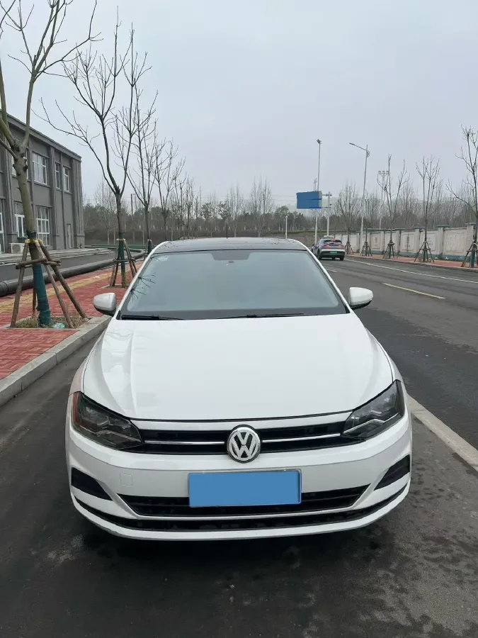 2019 Volkswagen Polo 1.5L 113HP L4 6AT,autocango,china used car exporter,china ev exporter,chinese used car exporter,chinese used ev exporter