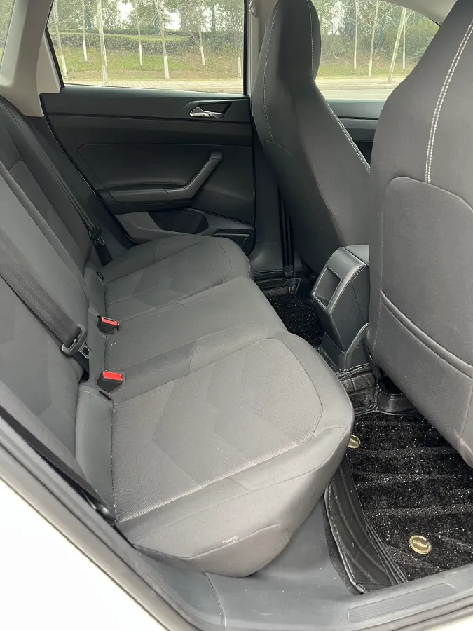 2019 Volkswagen Polo 1.5L 113HP L4 6AT,autocango,china used car exporter,china ev exporter,chinese used car exporter,chinese used ev exporter