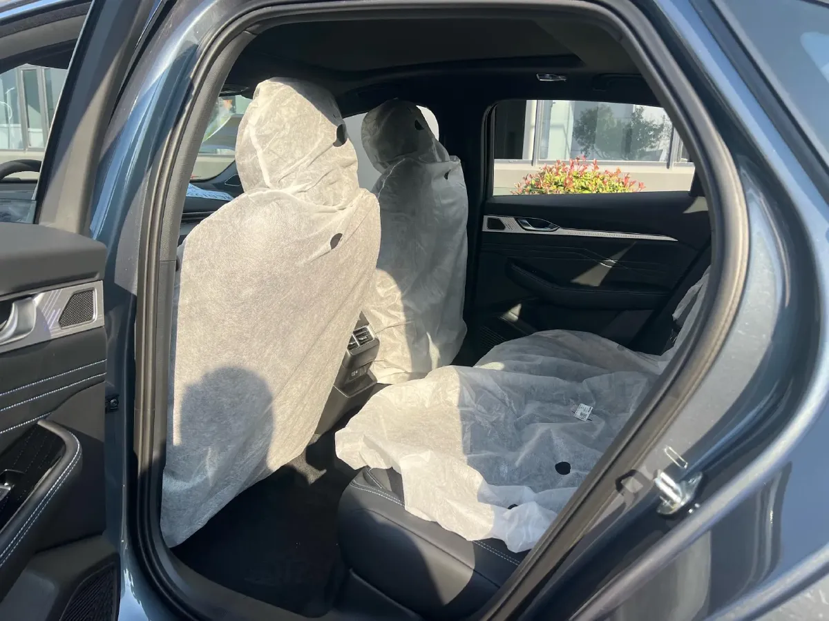 2025 Geely Preface 1.5T 181HP L4 7DCT,autocango,china used car exporter,china ev exporter,chinese used car exporter,chinese used ev exporter