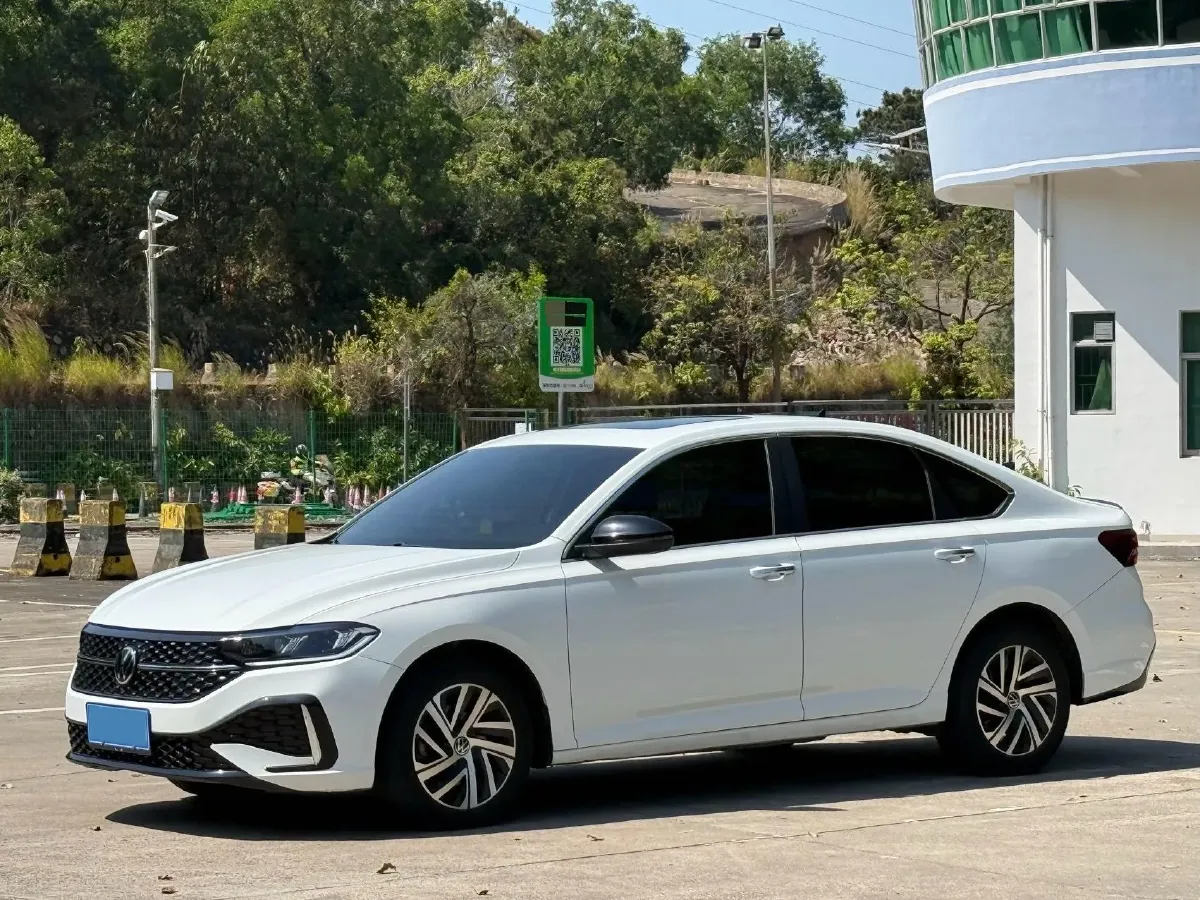2023 Volkswagen Lavida 1.4T 150HP L4 7DCT,autocango,china used car exporter,china ev exporter,chinese used car exporter,chinese used ev exporter