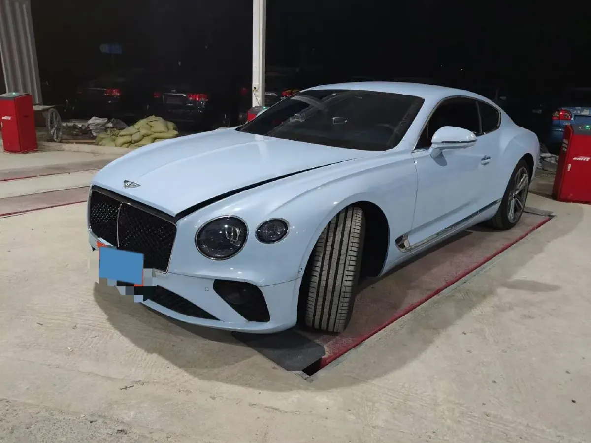 2024 Bentley Continental 4.0T 549HP V8 8DCT,autocango,china used car exporter,china ev exporter,chinese used car exporter,chinese used ev exporter