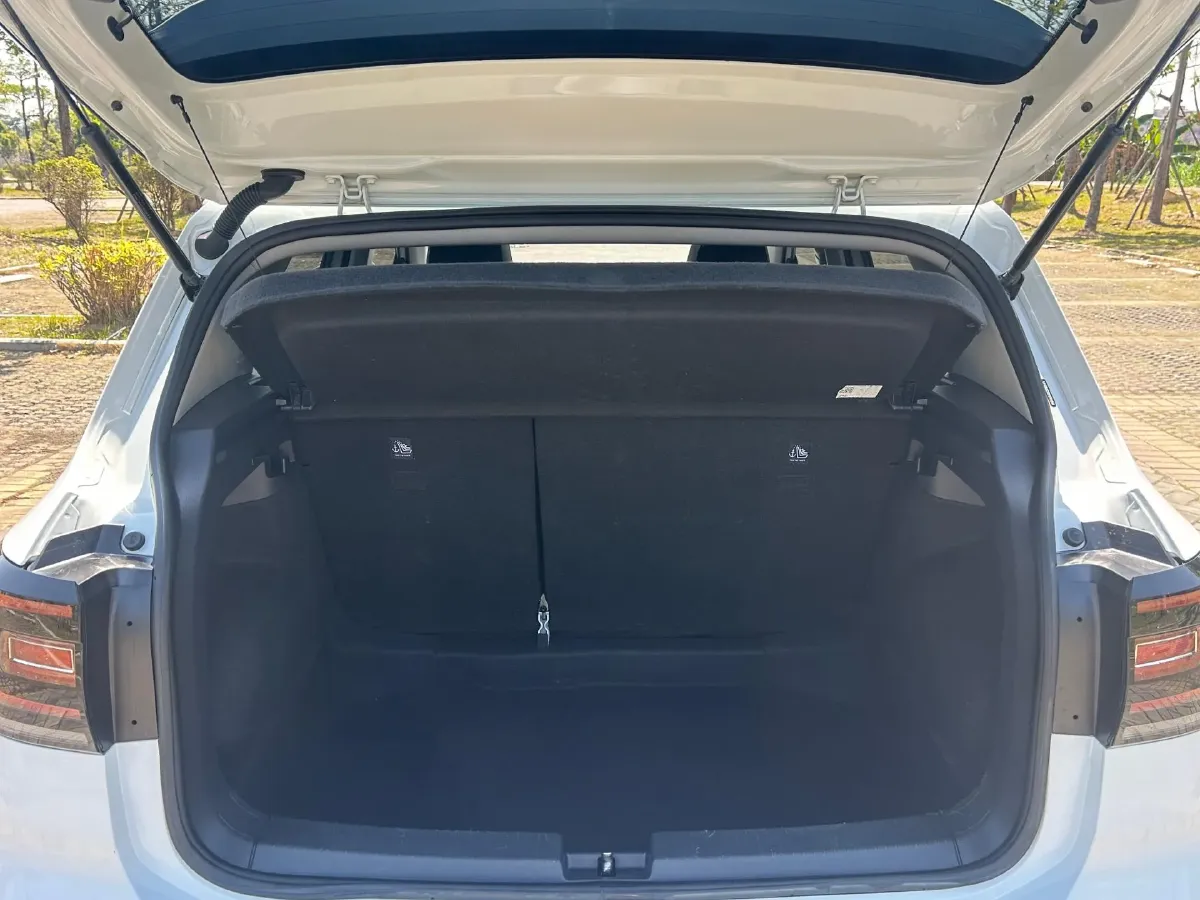 2021 Volkswagen Tacqua 1.5L 113HP L4 6AT,autocango,china used car exporter,china ev exporter,chinese used car exporter,chinese used ev exporter