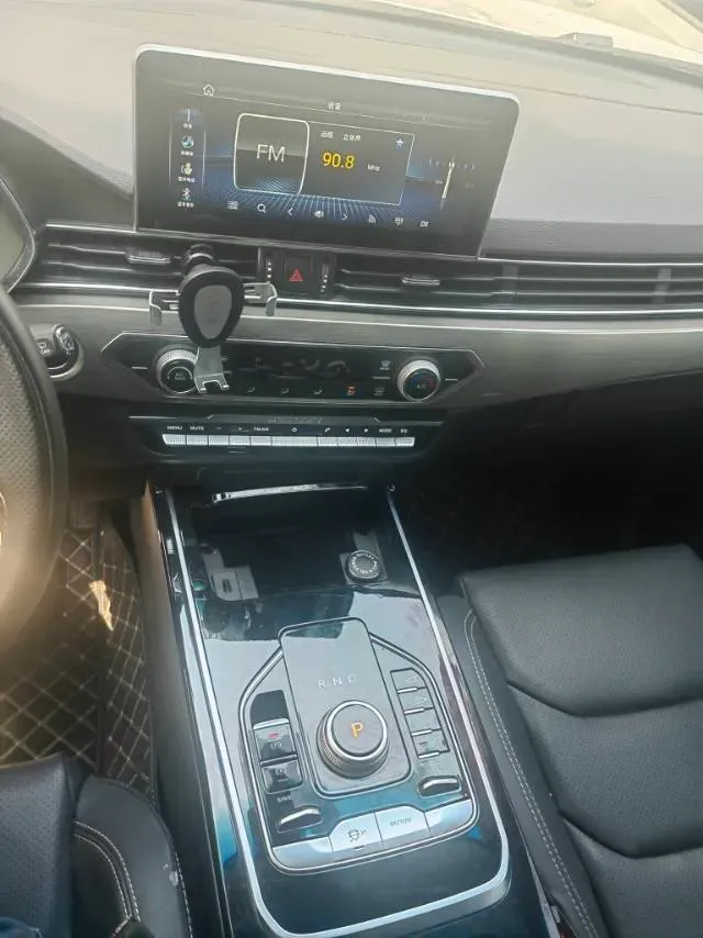 2019 Skoda Kodiak 2.0T 186HP L4 7DCT,autocango,china used car exporter,china ev exporter,chinese used car exporter,chinese used ev exporter