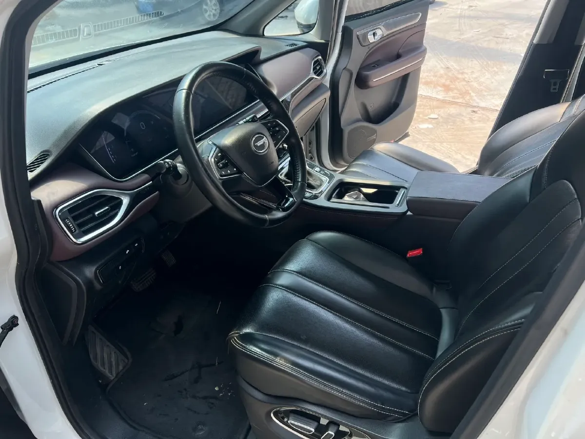 2021 GAC Trumpchi M6 1.5T 169HP L4 7DCT,autocango,china used car exporter,china ev exporter,chinese used car exporter,chinese used ev exporter