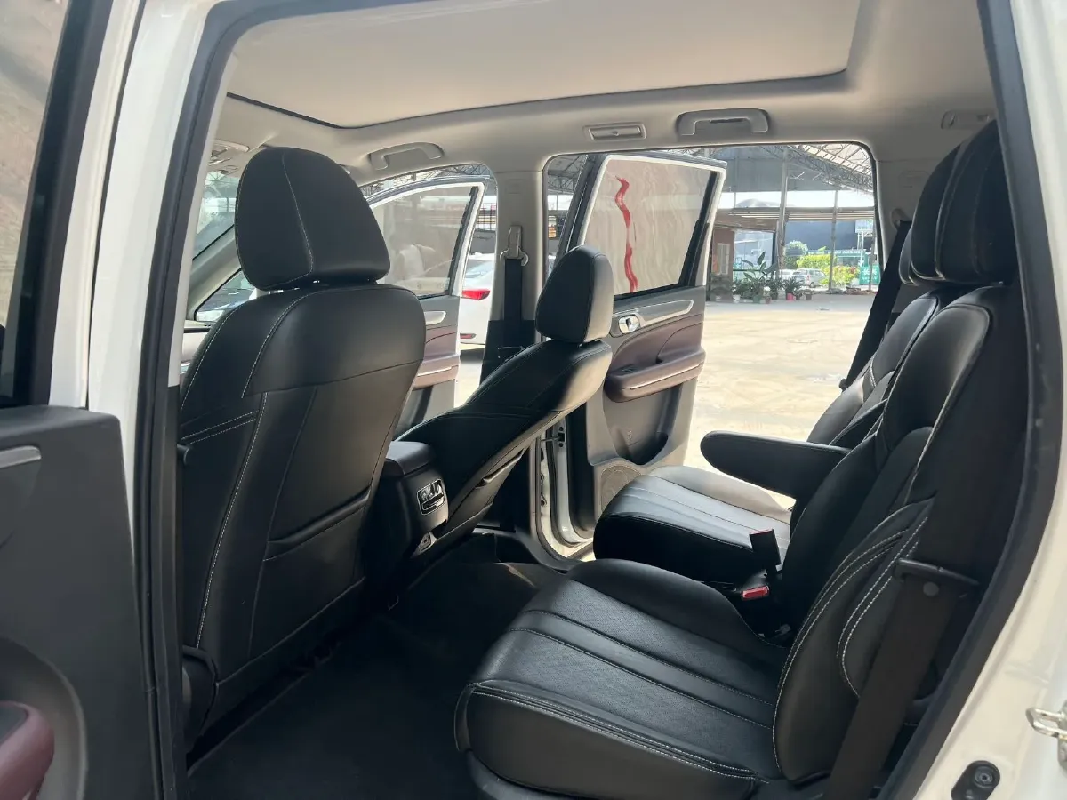 2021 GAC Trumpchi M6 1.5T 169HP L4 7DCT,autocango,china used car exporter,china ev exporter,chinese used car exporter,chinese used ev exporter