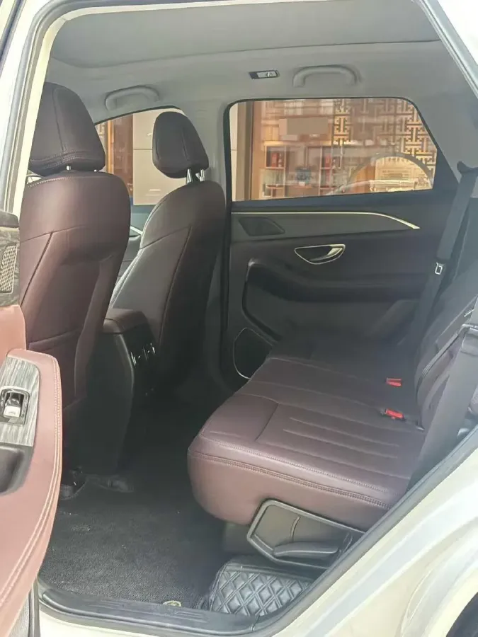 2023 Jetour X90 Plus 1.6T 197HP L4 7DCT,autocango,china used car exporter,china ev exporter,chinese used car exporter,chinese used ev exporter