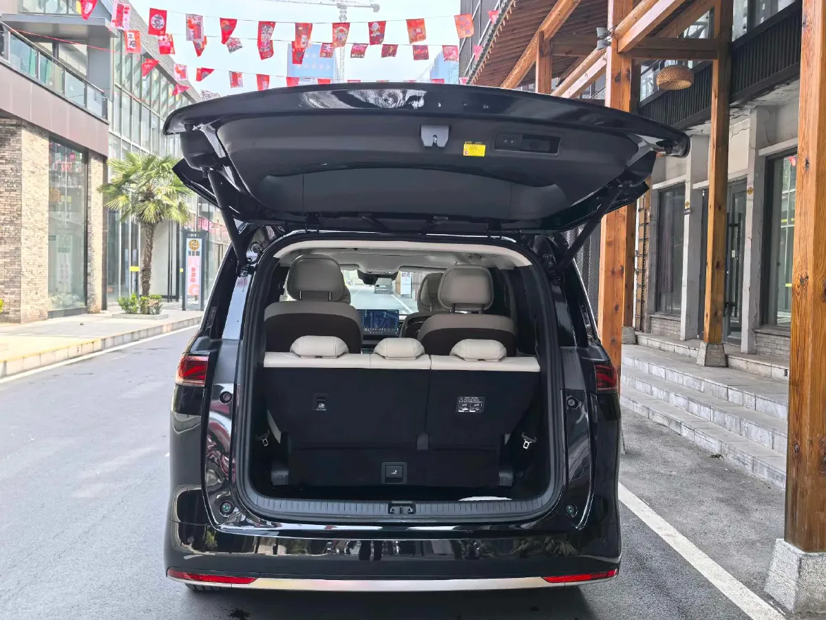 2025 BYD Xia 1.5T 156HP L4 E-CVT PHEV 36.6KWH,autocango,china used car exporter,china ev exporter,chinese used car exporter,chinese used ev exporter