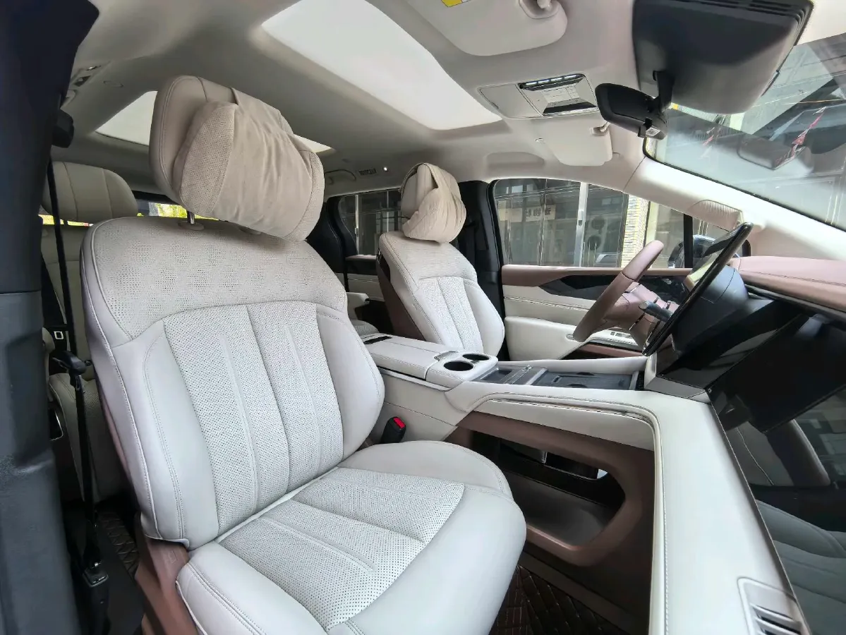 2025 BYD Xia 1.5T 156HP L4 E-CVT PHEV 36.6KWH,autocango,china used car exporter,china ev exporter,chinese used car exporter,chinese used ev exporter