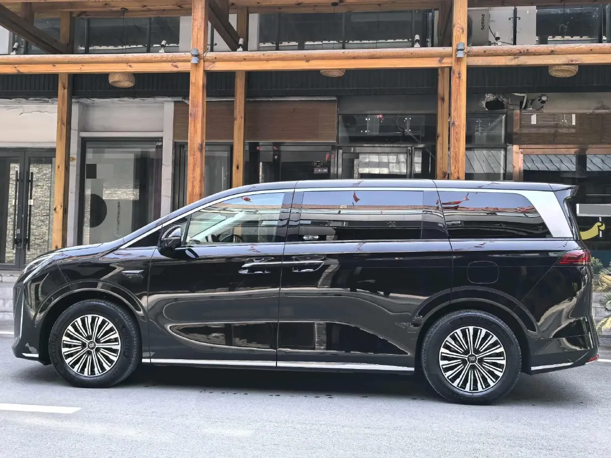 2025 BYD Xia 1.5T 156HP L4 E-CVT PHEV 36.6KWH,autocango,china used car exporter,china ev exporter,chinese used car exporter,chinese used ev exporter