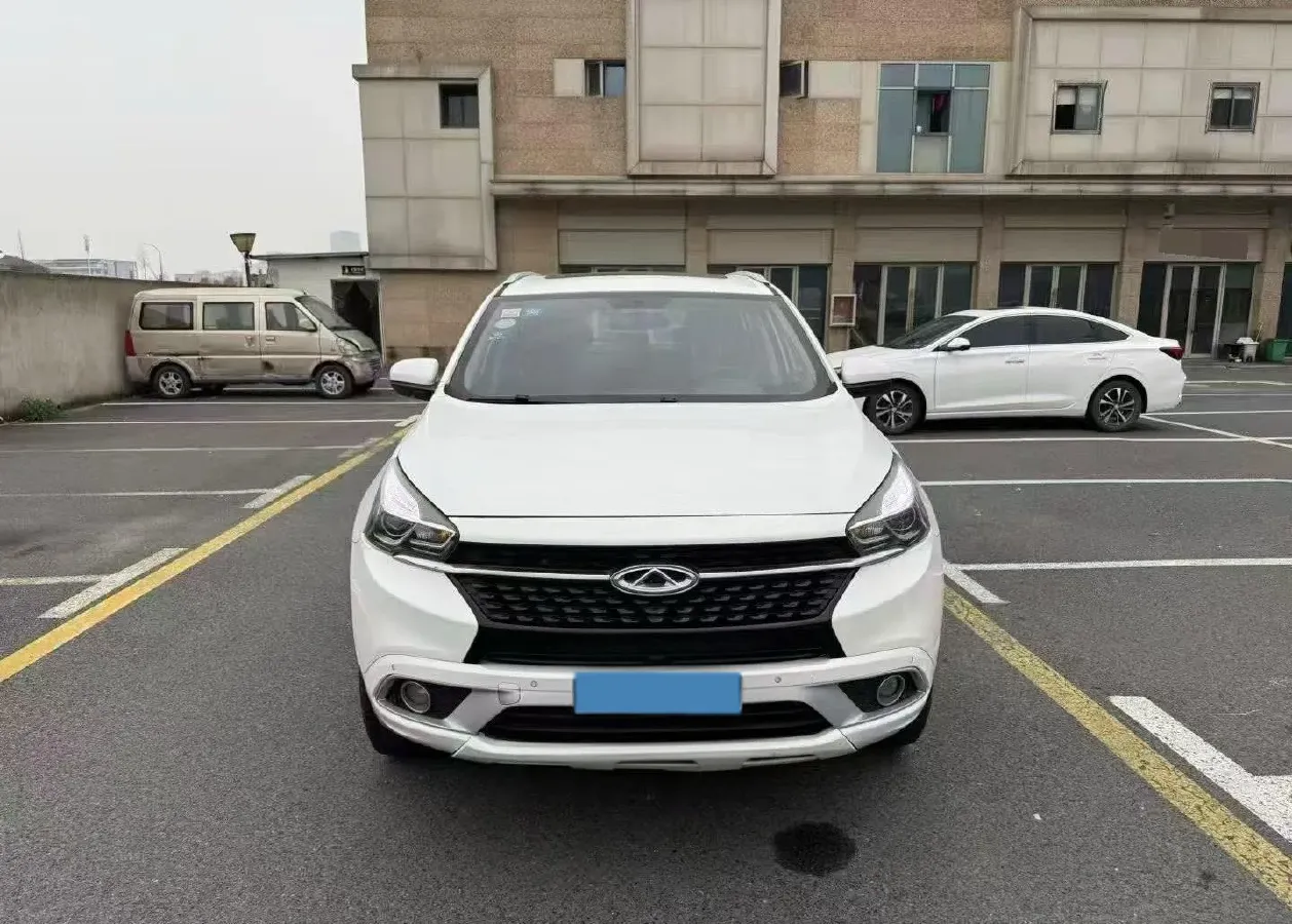 2018 Chery Tiggo 7 1.5T 147HP L4 6MT,autocango,china used car exporter,china ev exporter,chinese used car exporter,chinese used ev exporter