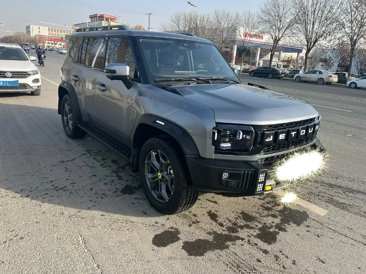 2024 Jetour ShanHai TravellerC-DM 1.5T 156HP L4 3DHT PHEV 26.7KWH,autocango,china used car exporter,china ev exporter,chinese used car exporter,chinese used ev exporter