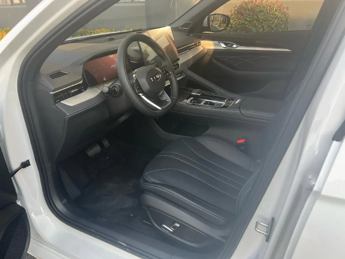 2026 Geely Preface 1.5T 181HP L4 7DCT,autocango,china used car exporter,china ev exporter,chinese used car exporter,chinese used ev exporter