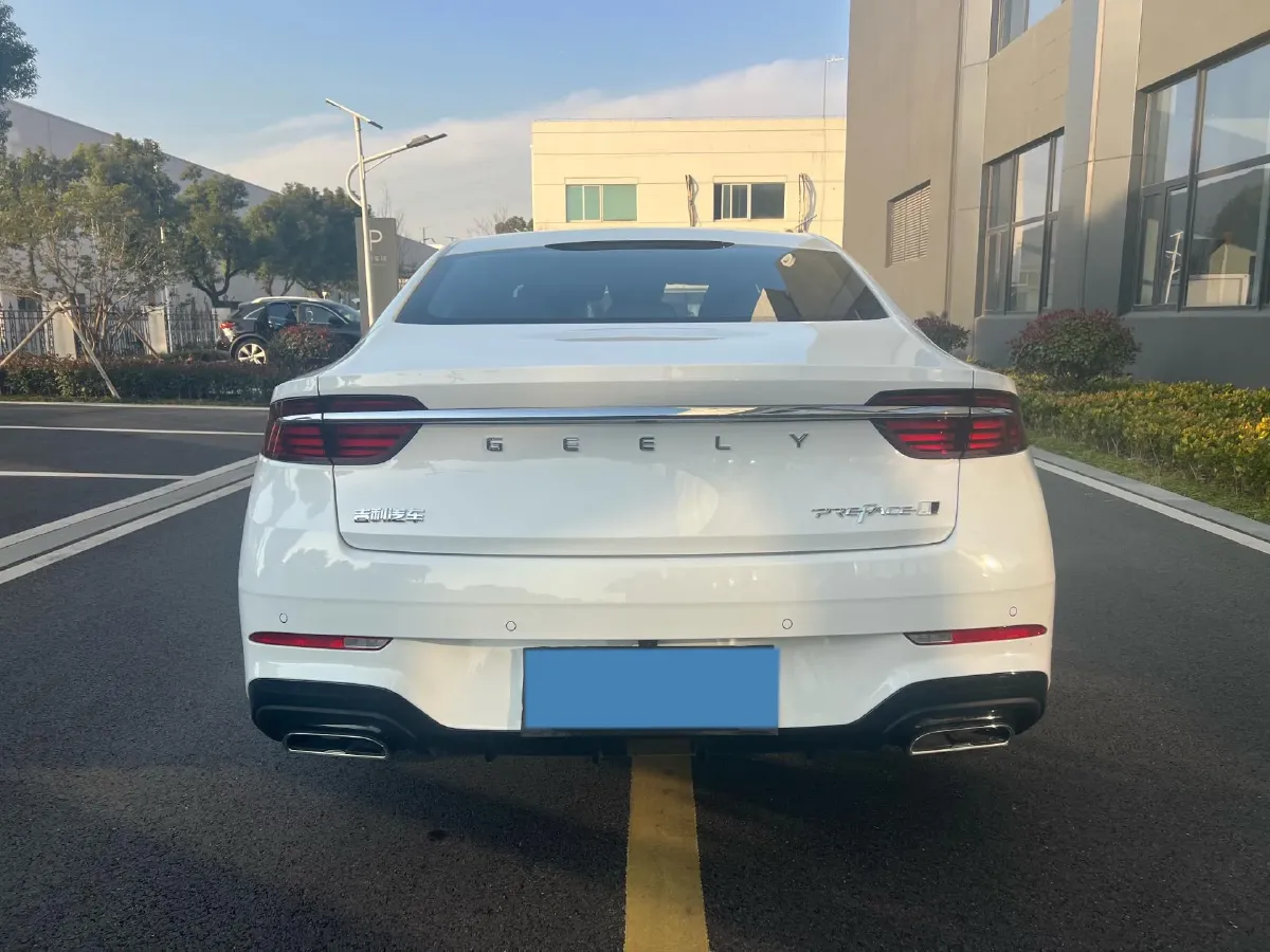2026 Geely Preface 1.5T 181HP L4 7DCT,autocango,china used car exporter,china ev exporter,chinese used car exporter,chinese used ev exporter