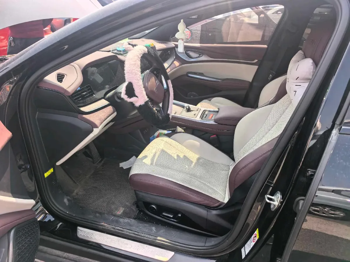 2023 BYD Seal 1.5T 139HP L4 E-CVT PHEV 17.6KWH,autocango,china used car exporter,china ev exporter,chinese used car exporter,chinese used ev exporter